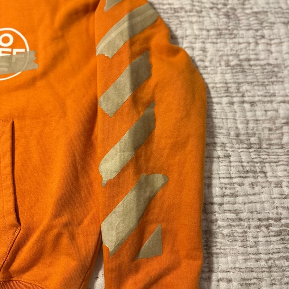 OFF-WHITE c/o Virgil Abloh MAIN LABEL - Picture 3 of 8